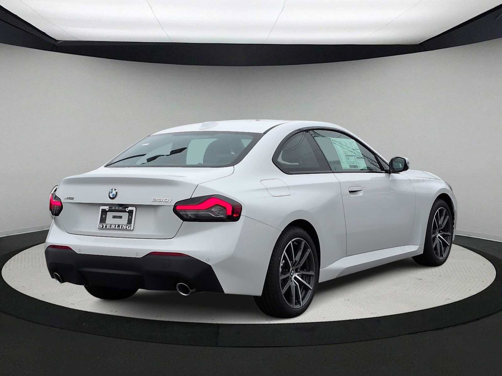 Used 2026 BMW 230i xDrive Coupe w/ Convenience Package AWD/4WD image 8