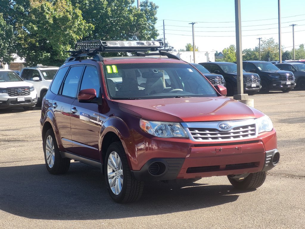 Used 2011 Subaru Forester 2.5X Premium AWD/4WD image 3