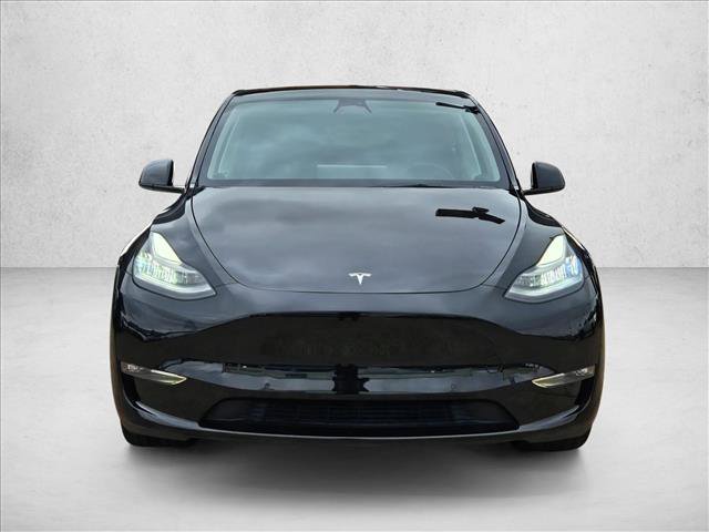Used 2022 Tesla Model Y Long Range video 2