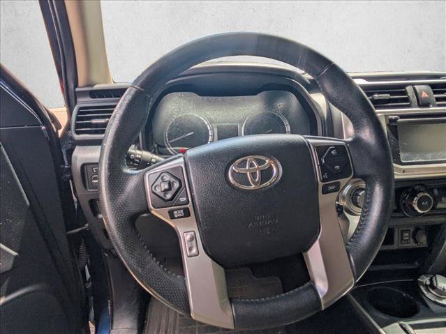 Used 2016 Toyota 4Runner SR5 AWD/4WD image 16