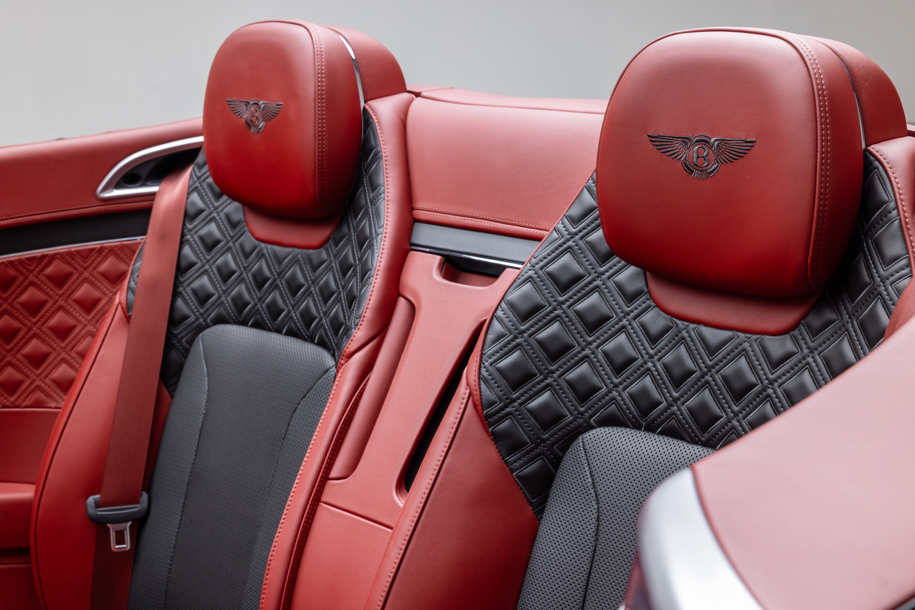 Used 2020 Bentley Continental GT image 50