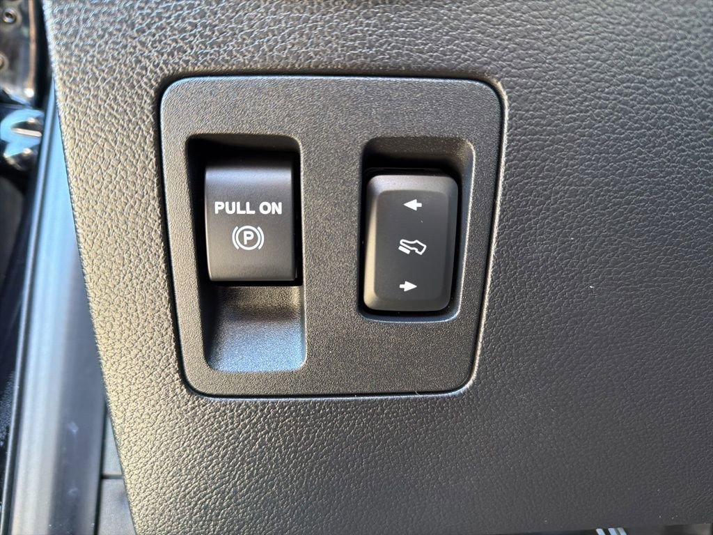 Used 2021 Ford Expedition Limited image 62