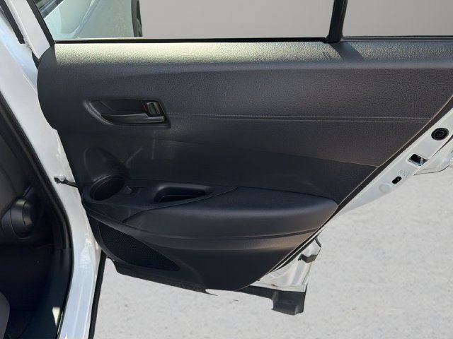Used 2023 Toyota Corolla Cross AWD Hybrid image 14