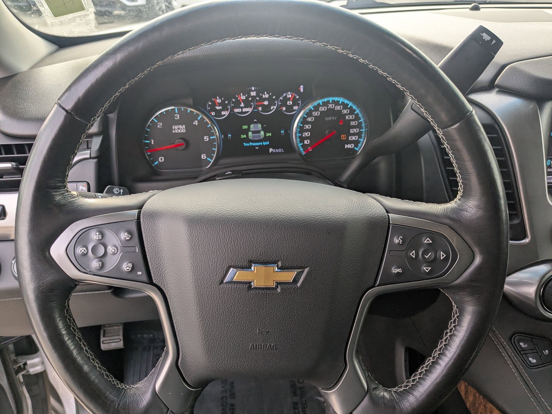 Used 2018 Chevrolet Suburban Premier image 14