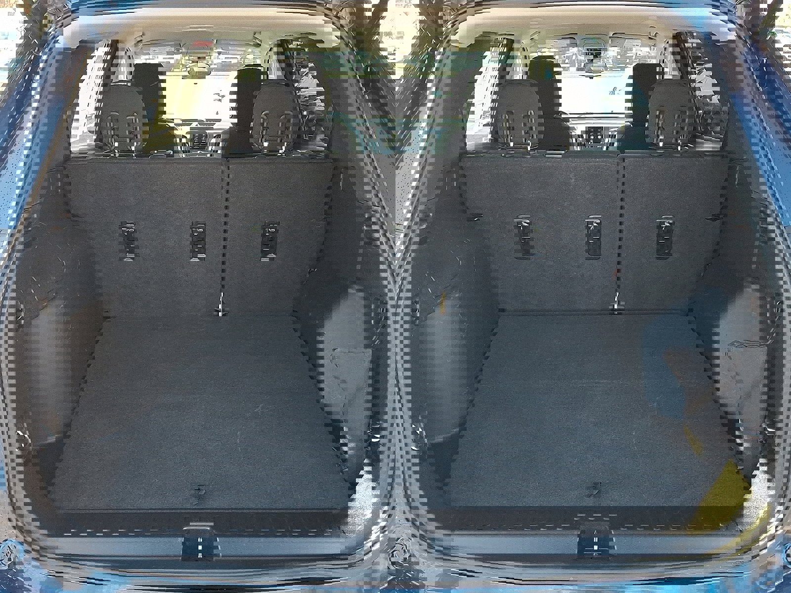 Used 2019 Chevrolet Equinox LT image 28