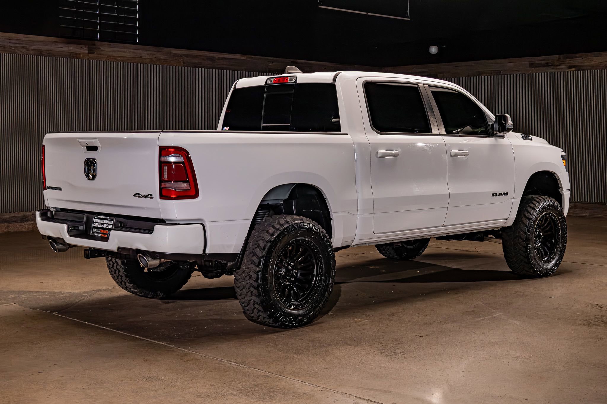 Used 2020 RAM 1500 Big Horn AWD/4WD image 10