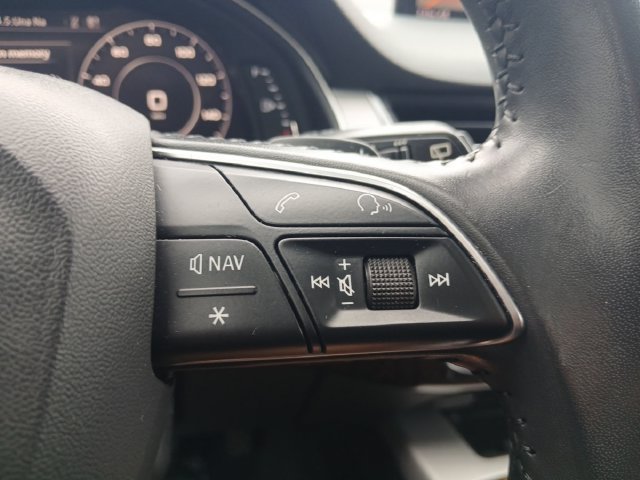 Used 2018 Audi Q7 2.0T Premium Plus w/ Premium Plus Package AWD/4WD image 9