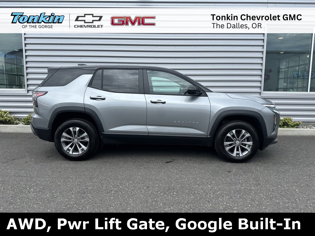New 2026 Chevrolet Equinox LT w/ Convenience Package II image 2