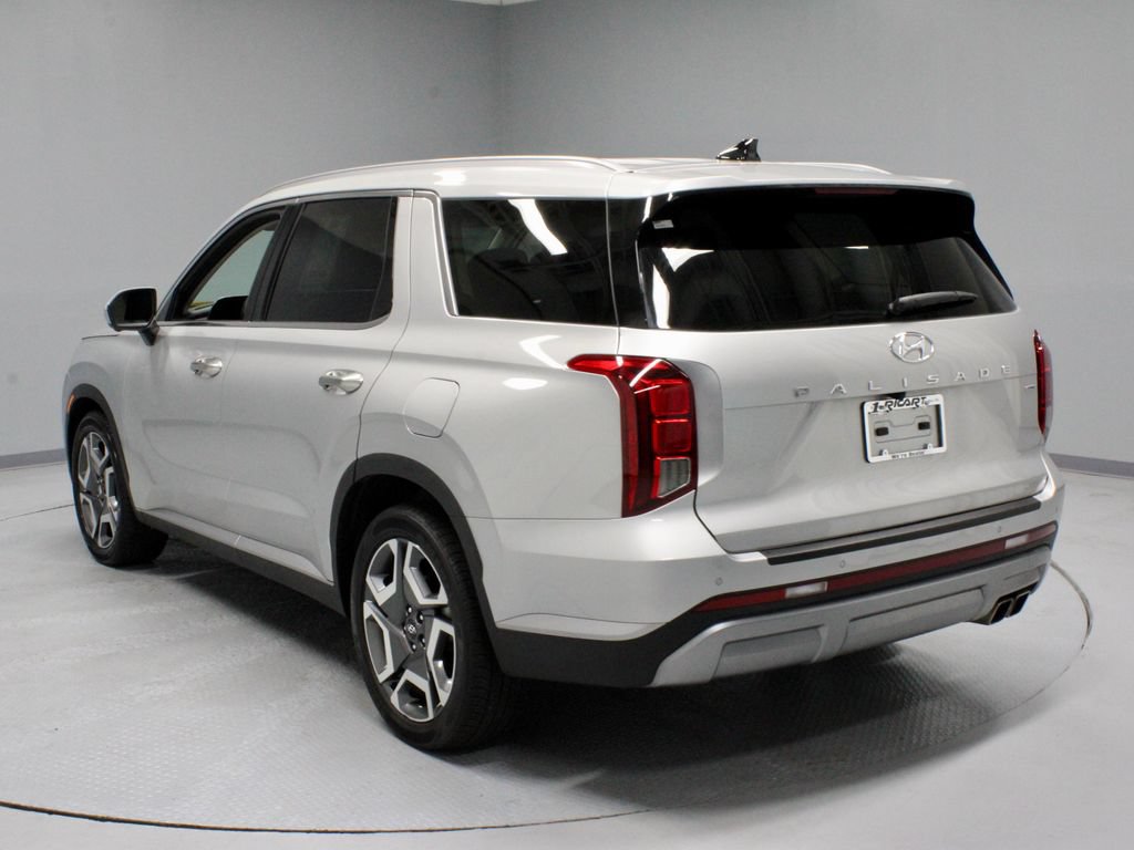 Used 2024 Hyundai Palisade SEL w/ Premium Package AWD/4WD image 9