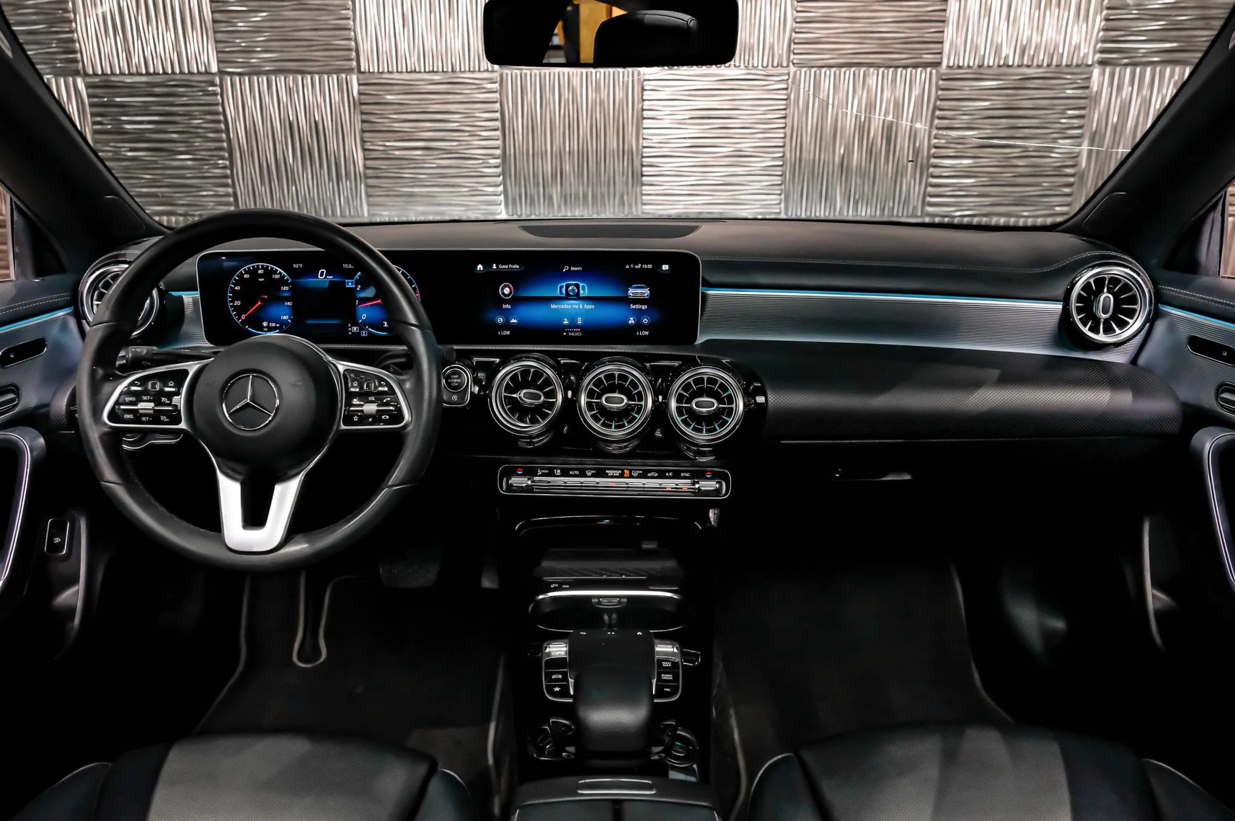Used 2020 Mercedes-Benz CLA 250 image 16