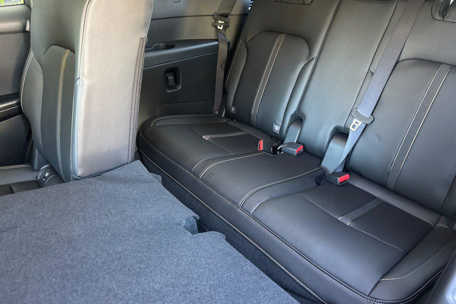 New 2026 MAZDA CX-90 3.3 Turbo w/ Select Package image 14