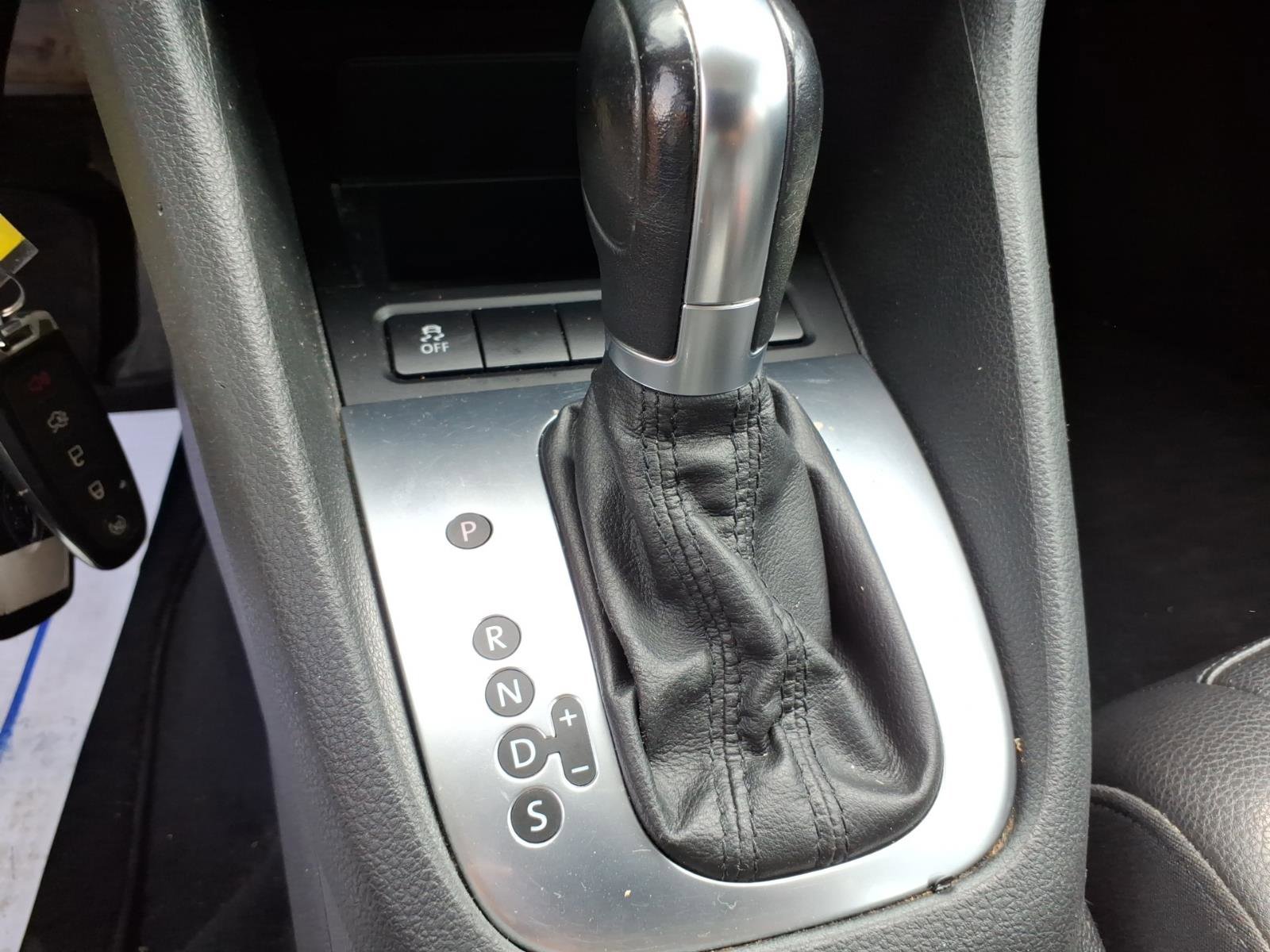 Used 2013 Volkswagen Jetta TDI image 19