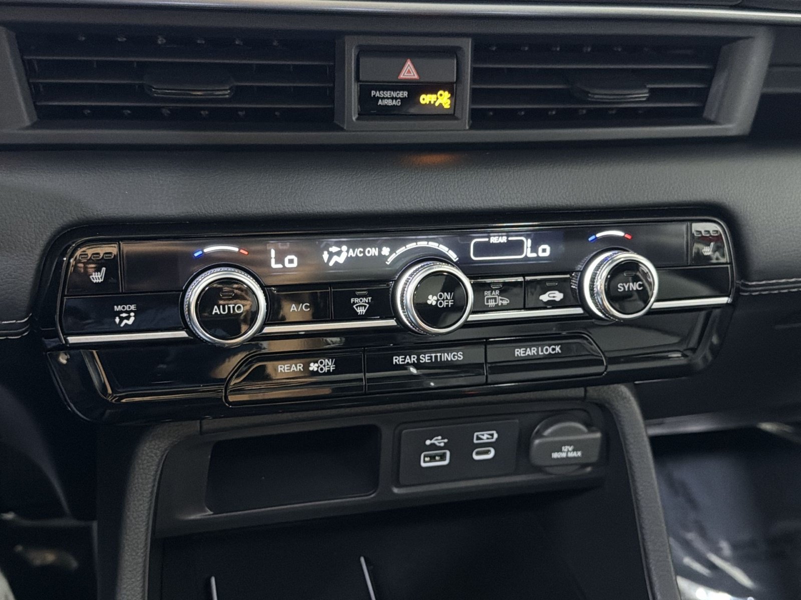 Used 2023 Honda Pilot Touring image 23