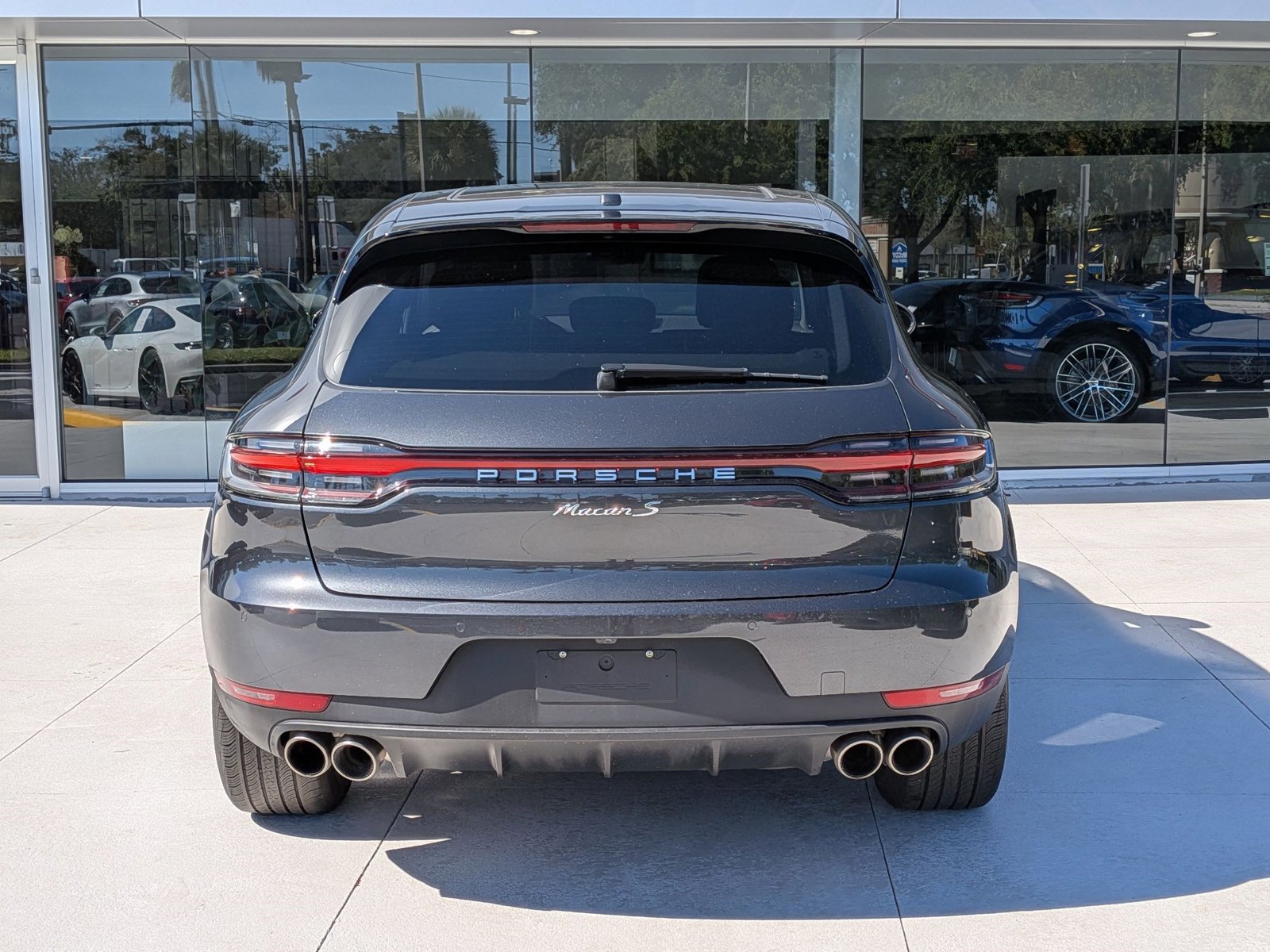 Used 2021 Porsche Macan S image 10