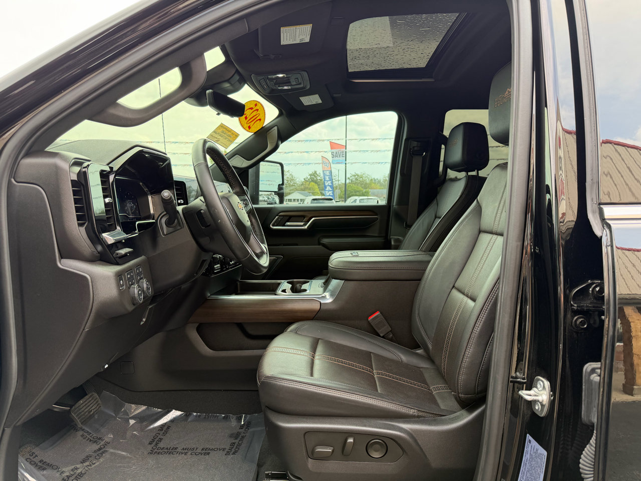 Used 2025 Chevrolet Silverado 2500 High Country w/ Technology Package image 14