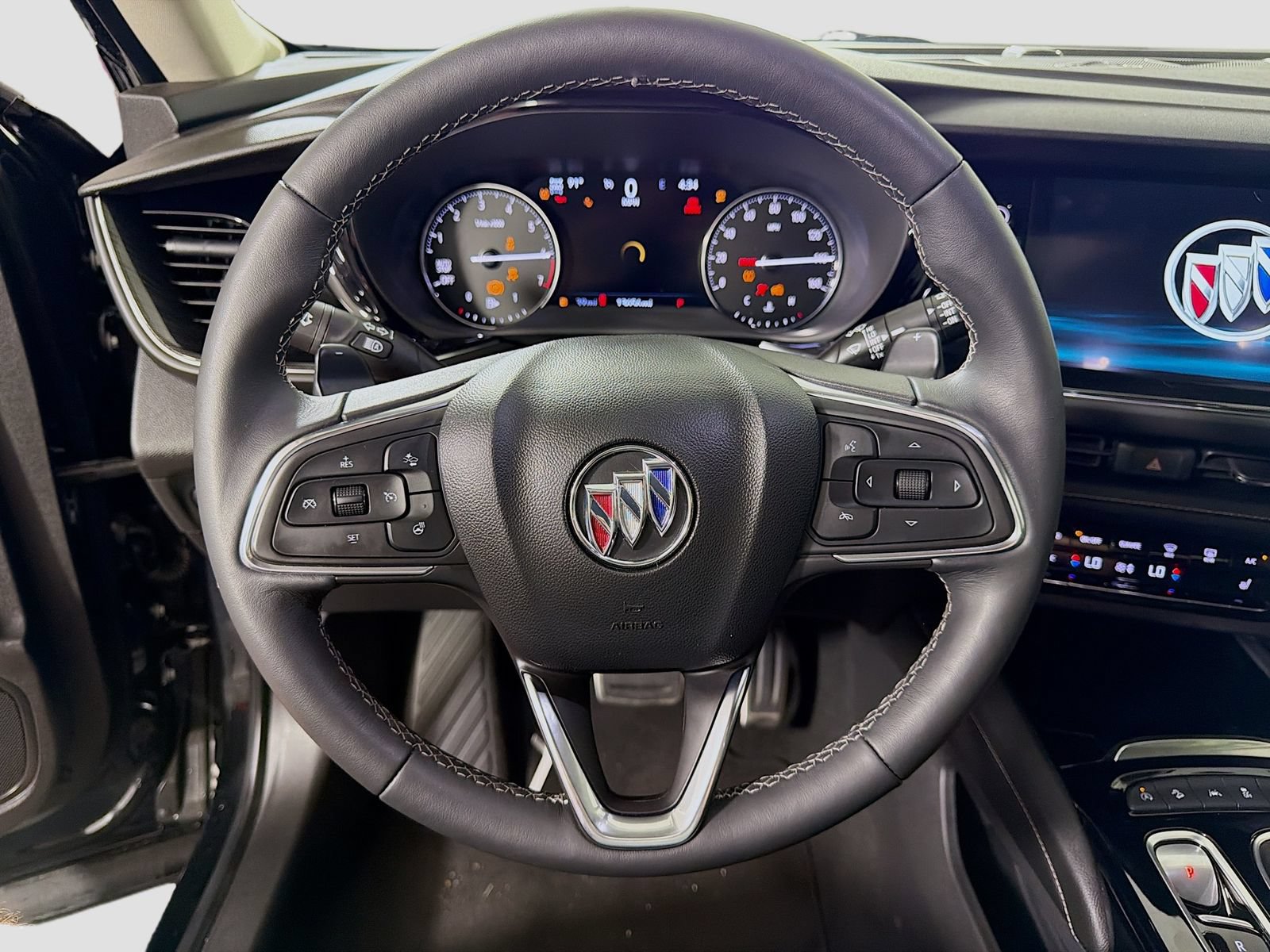 Used 2023 Buick Envision Essence w/ Sport Touring Package AWD/4WD image 13