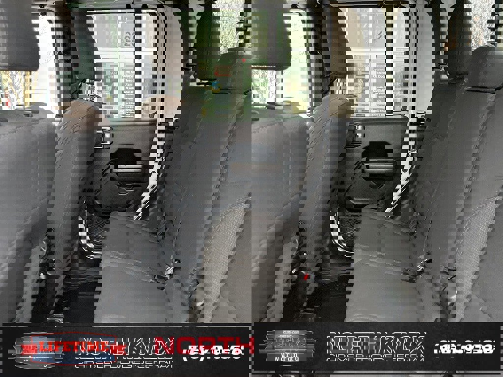 Used 2021 Jeep Gladiator Sport image 13