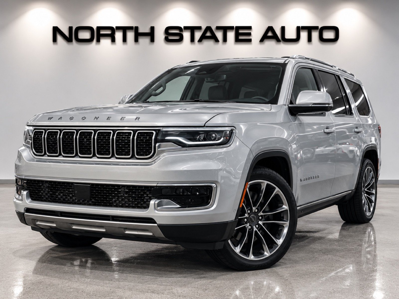 Used 2022 Jeep Wagoneer Series III w/ Premium Group I AWD/4WD image 1