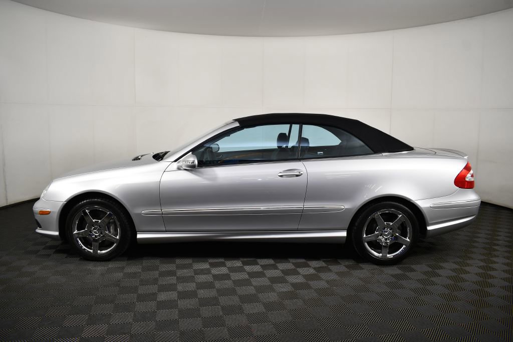 Used 2005 Mercedes-Benz CLK 500 Cabriolet image 11