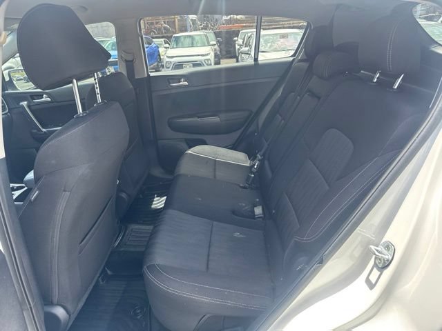 Used 2020 Kia Sportage LX FWD image 11