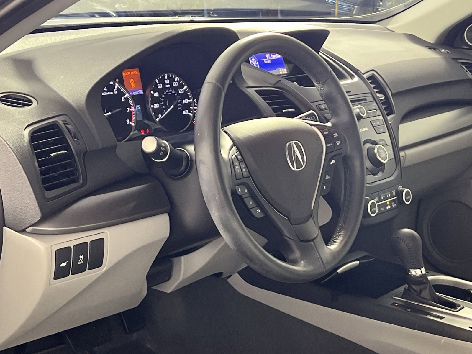 Used 2017 Acura RDX AWD image 16