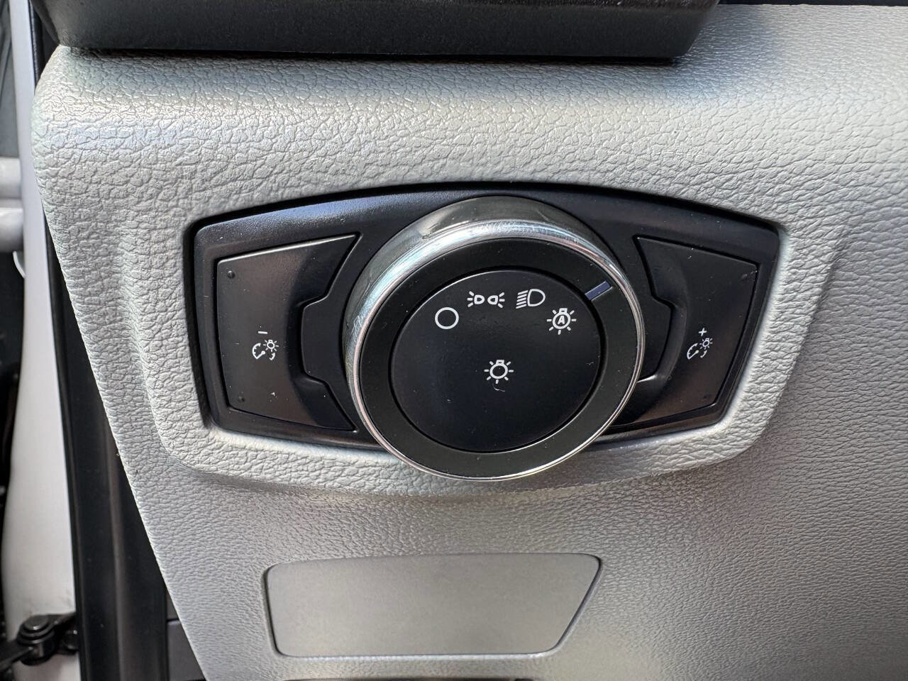 Used 2018 Ford F550 4x4 Crew Cab Super Duty image 25