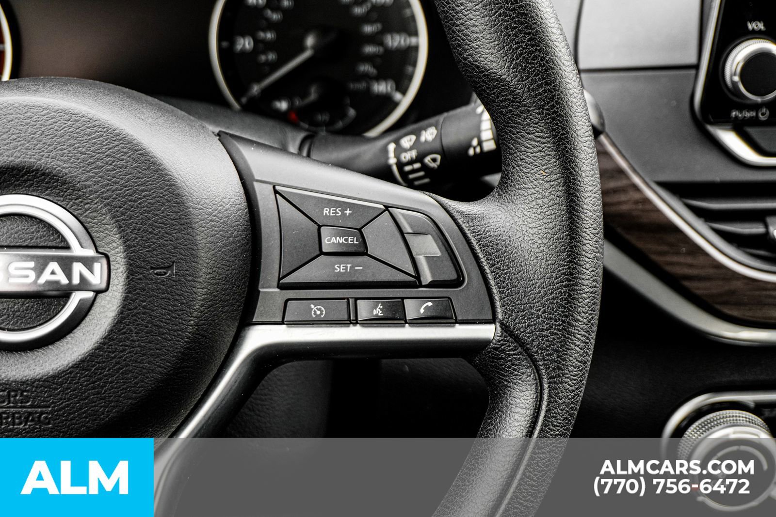 Used 2024 Nissan Altima 2.5 SV image 31