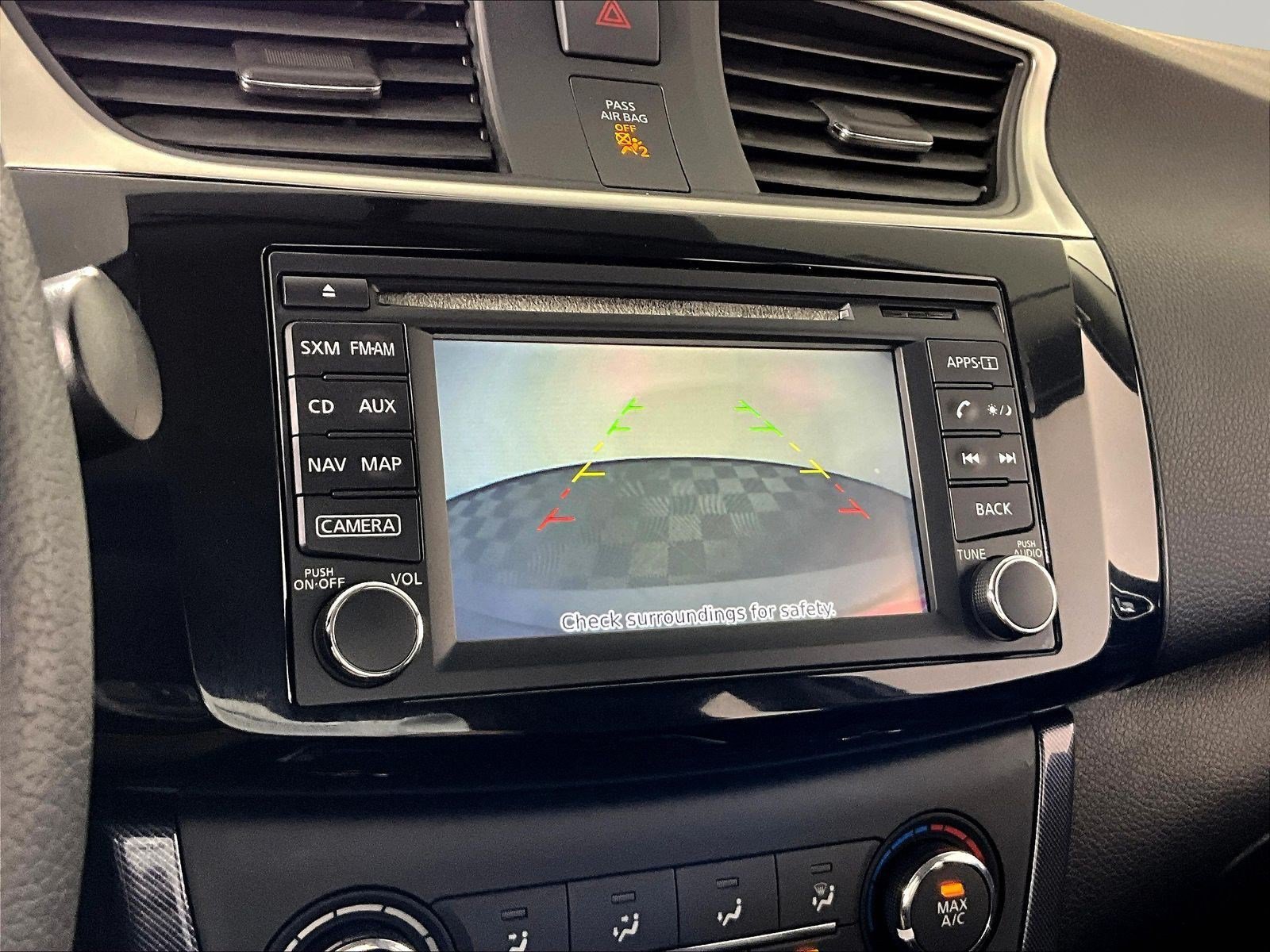 Used 2017 Nissan Sentra SR w/ Driver's Assist Package FWD image 14