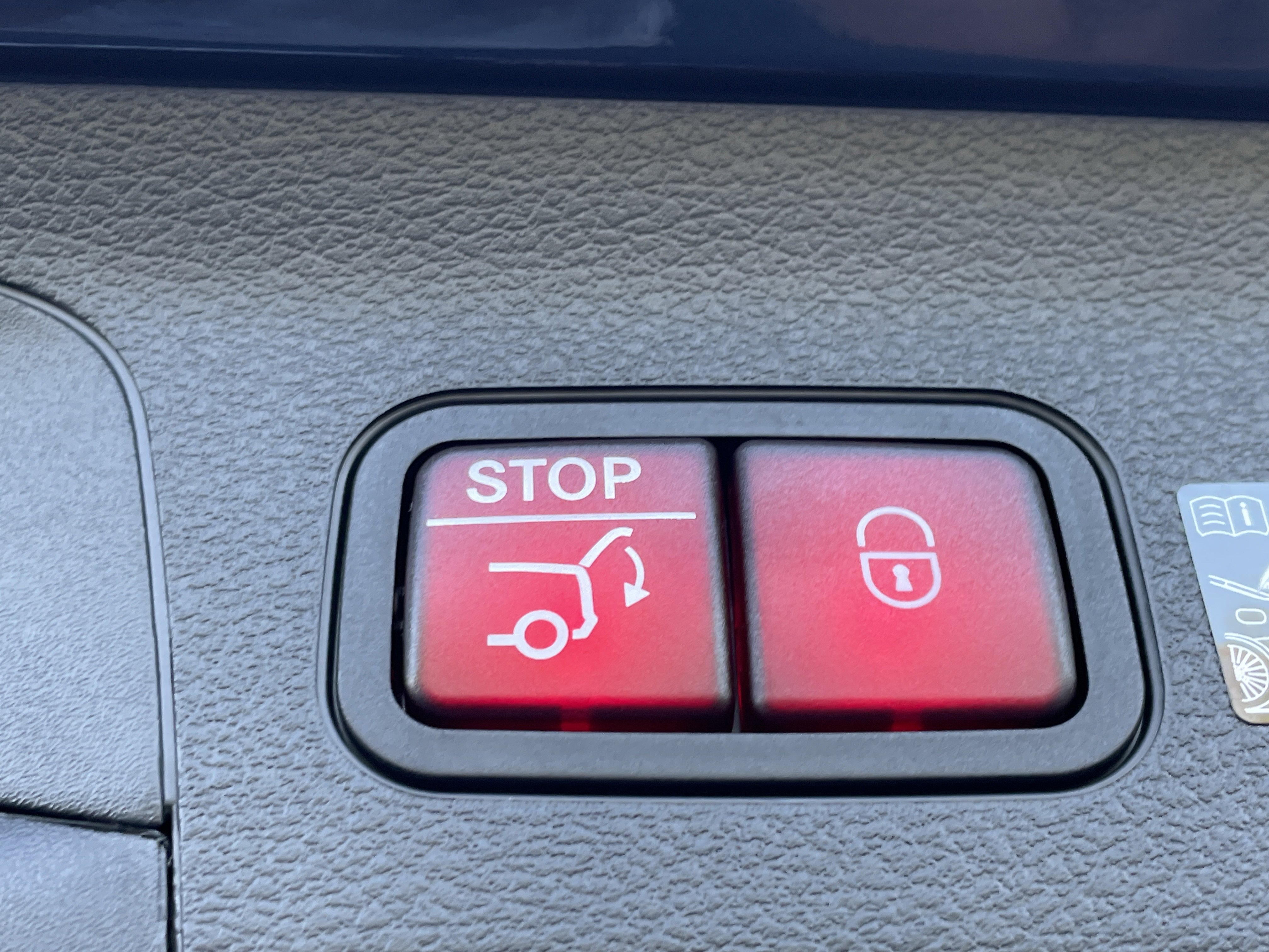 New 2026 Mercedes-Benz GLS 450 4MATIC image 12