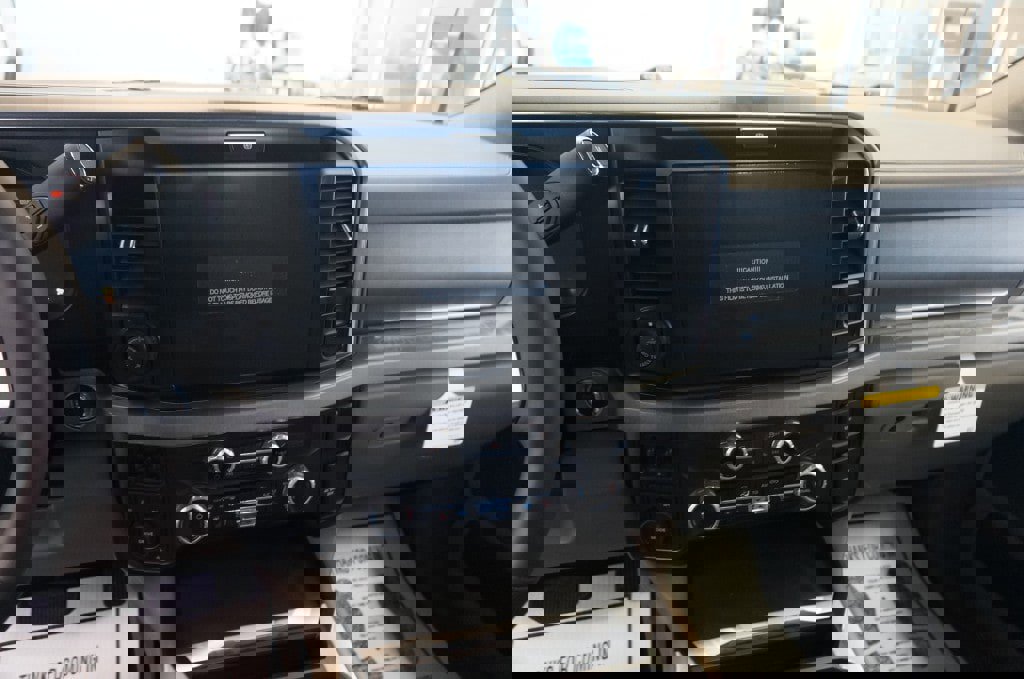 New 2026 Ford F450 Platinum w/ Platinum Plus Package AWD/4WD image 11