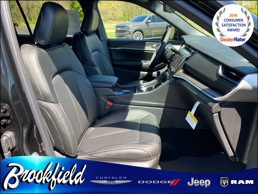 New 2026 Jeep Grand Cherokee L Limited AWD/4WD image 21