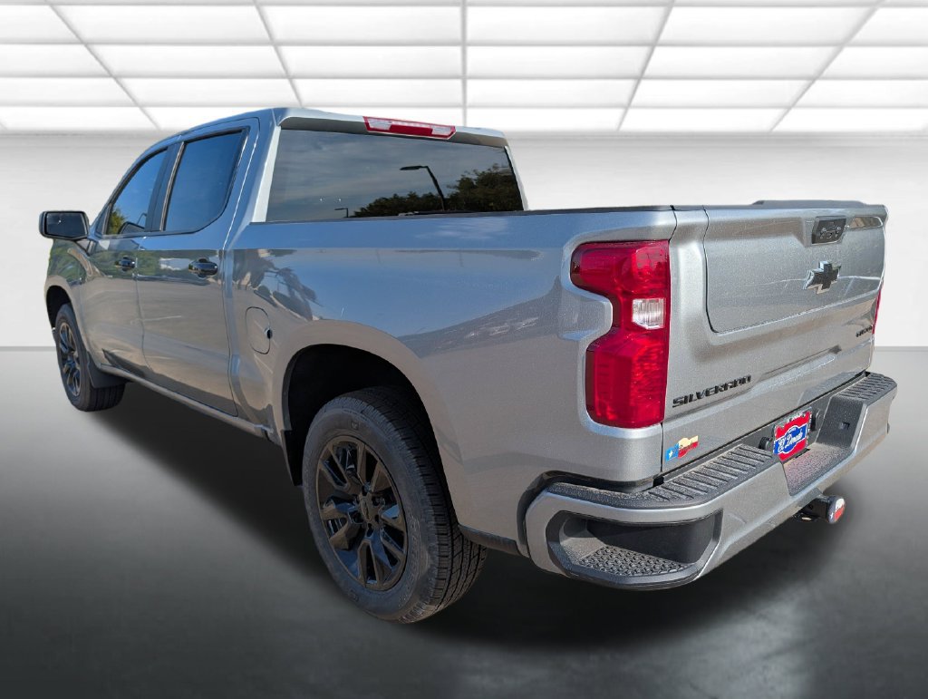 New 2026 Chevrolet Silverado 1500 Custom w/ LPO, Dark Essentials Package RWD image 2