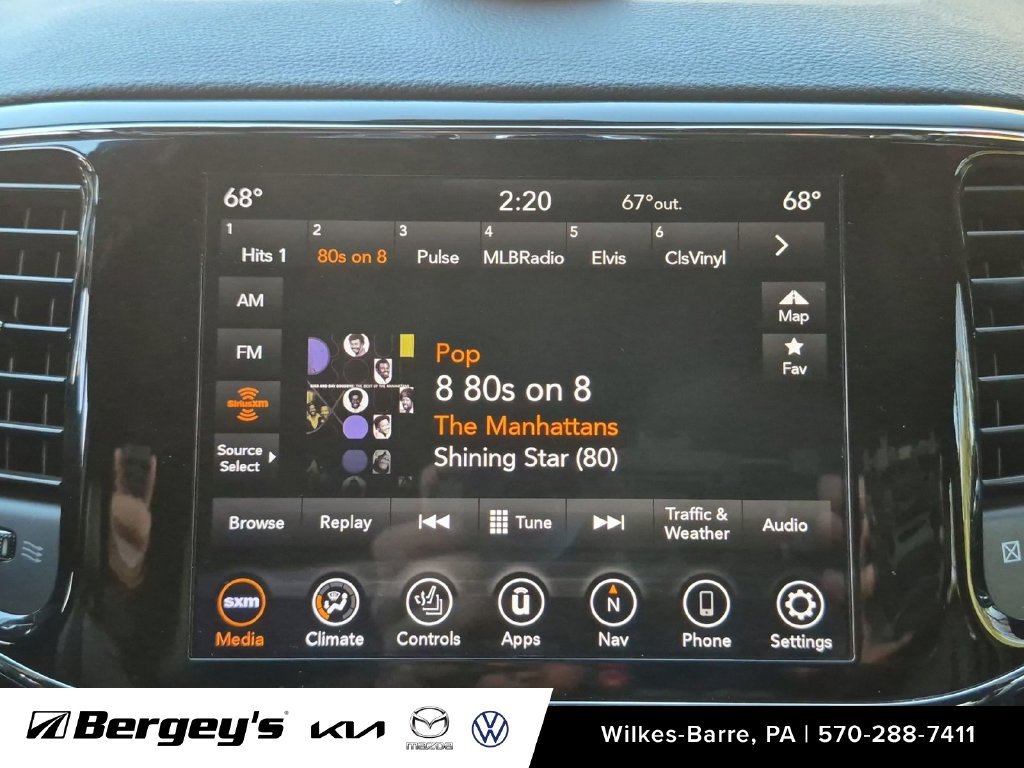 Used 2020 Jeep Grand Cherokee Laredo w/ Security & Convenience Group AWD/4WD image 24