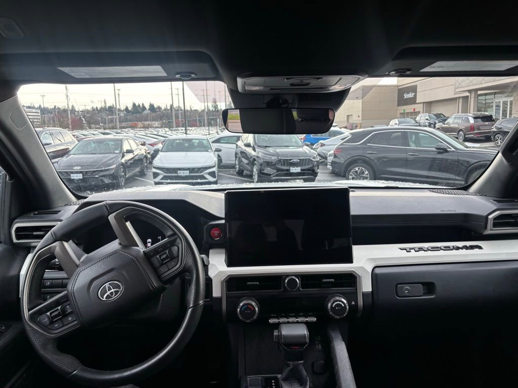 Used 2024 Toyota Tacoma TRD Off-Road image 5
