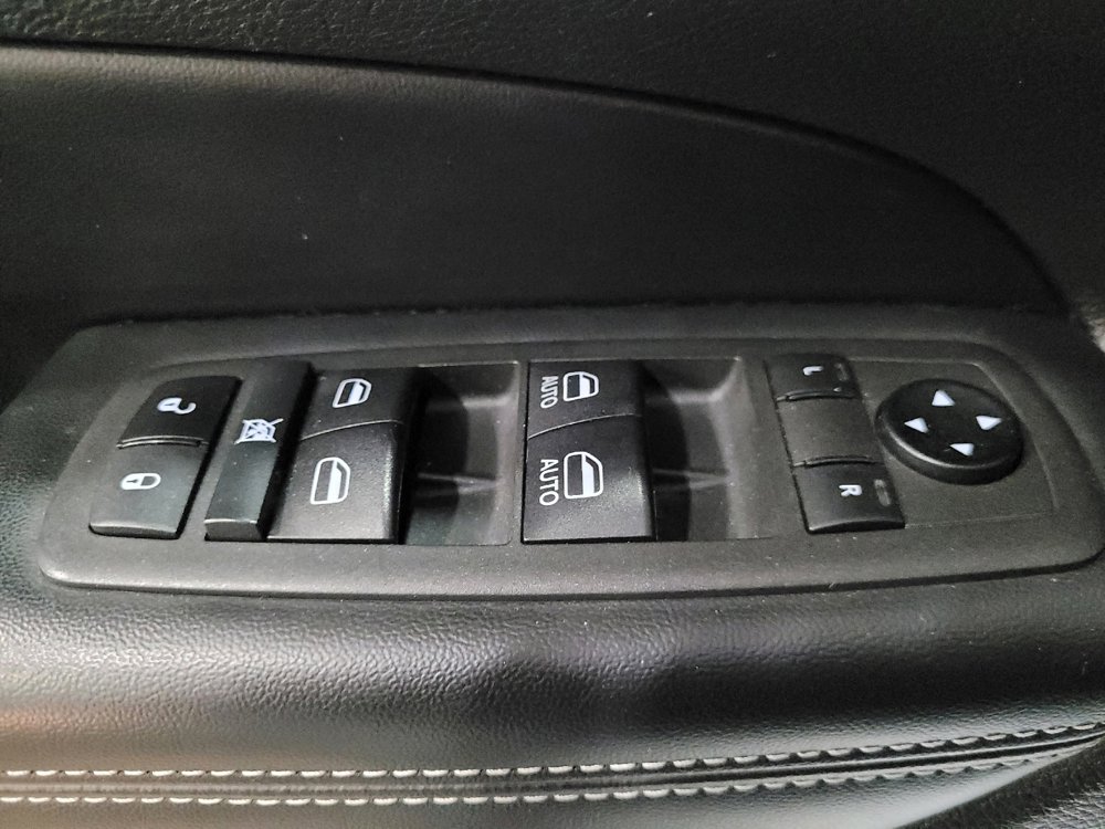 Used 2021 Jeep Grand Cherokee Limited w/ Quick Order Package 28K 80th AWD/4WD image 27