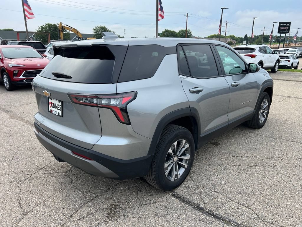 Used 2025 Chevrolet Equinox LT AWD/4WD image 10
