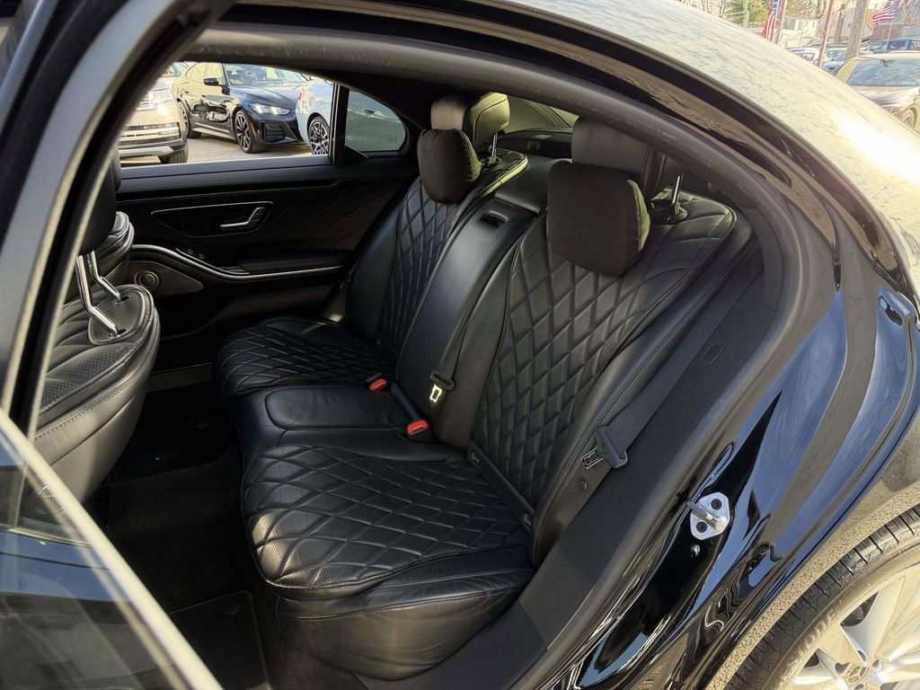 Used 2022 Mercedes-Benz S 500 4MATIC image 28