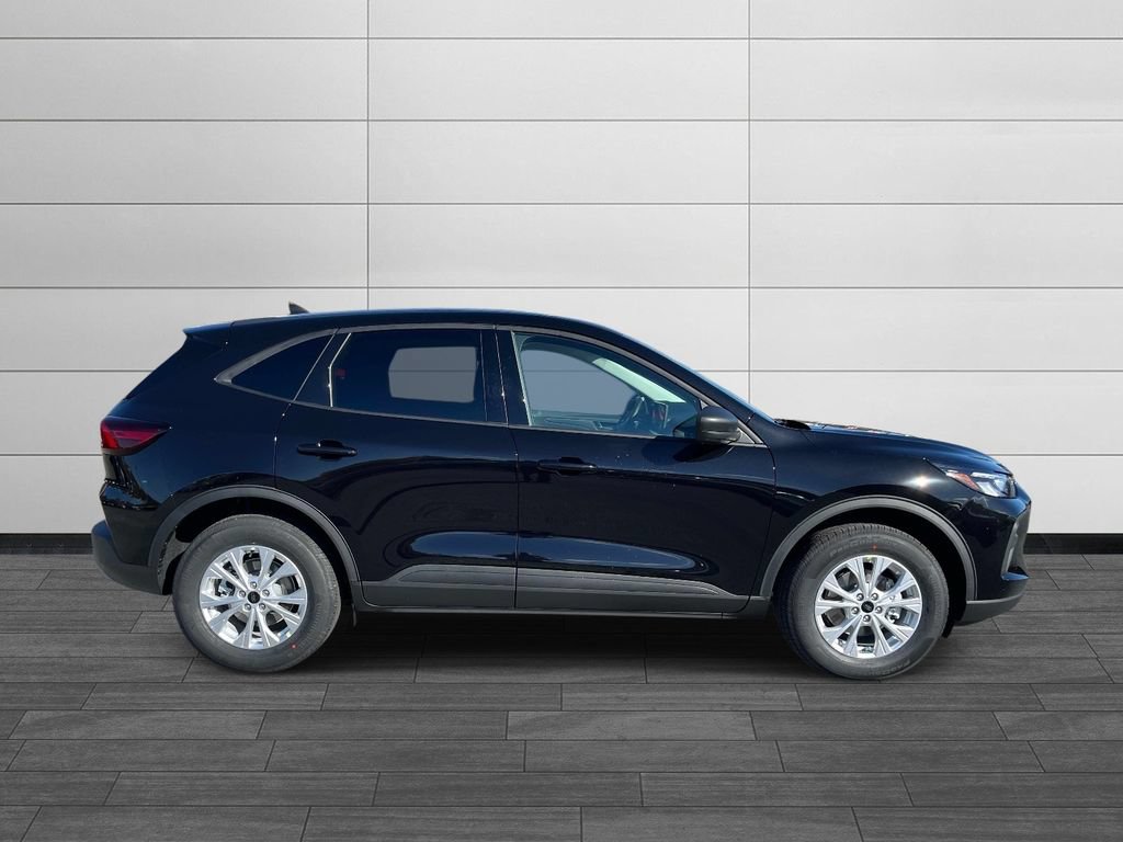 New 2026 Ford Escape Active w/ Tech Pack #1 AWD/4WD image 2