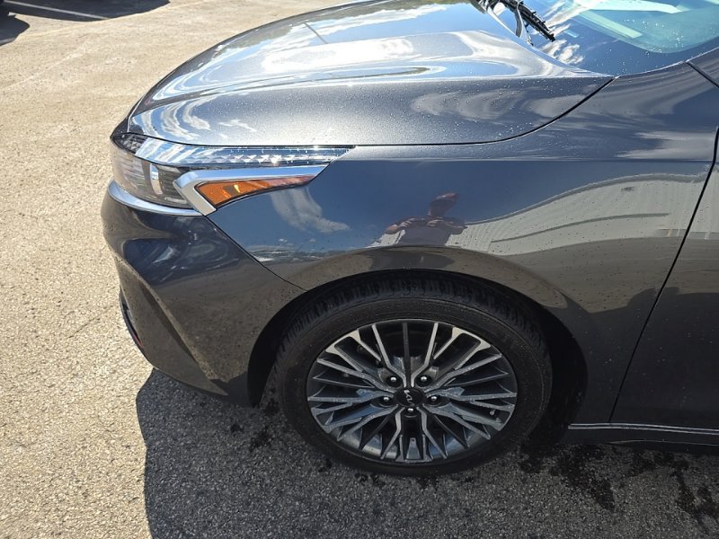 Used 2024 Kia Forte GT-Line FWD image 10