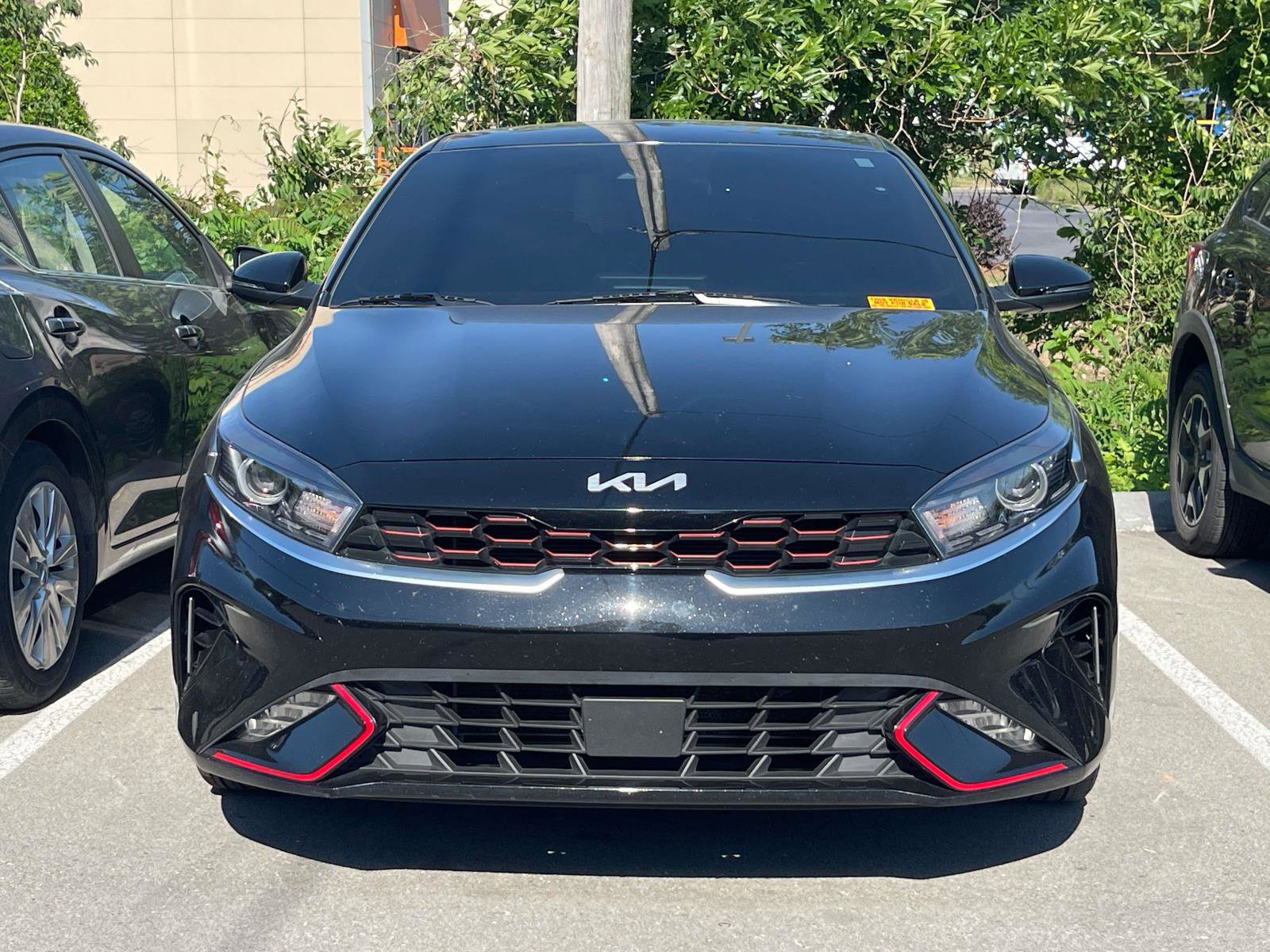 Used 2024 Kia Forte GT-Line w/ GT-Line Premium Package FWD image 2