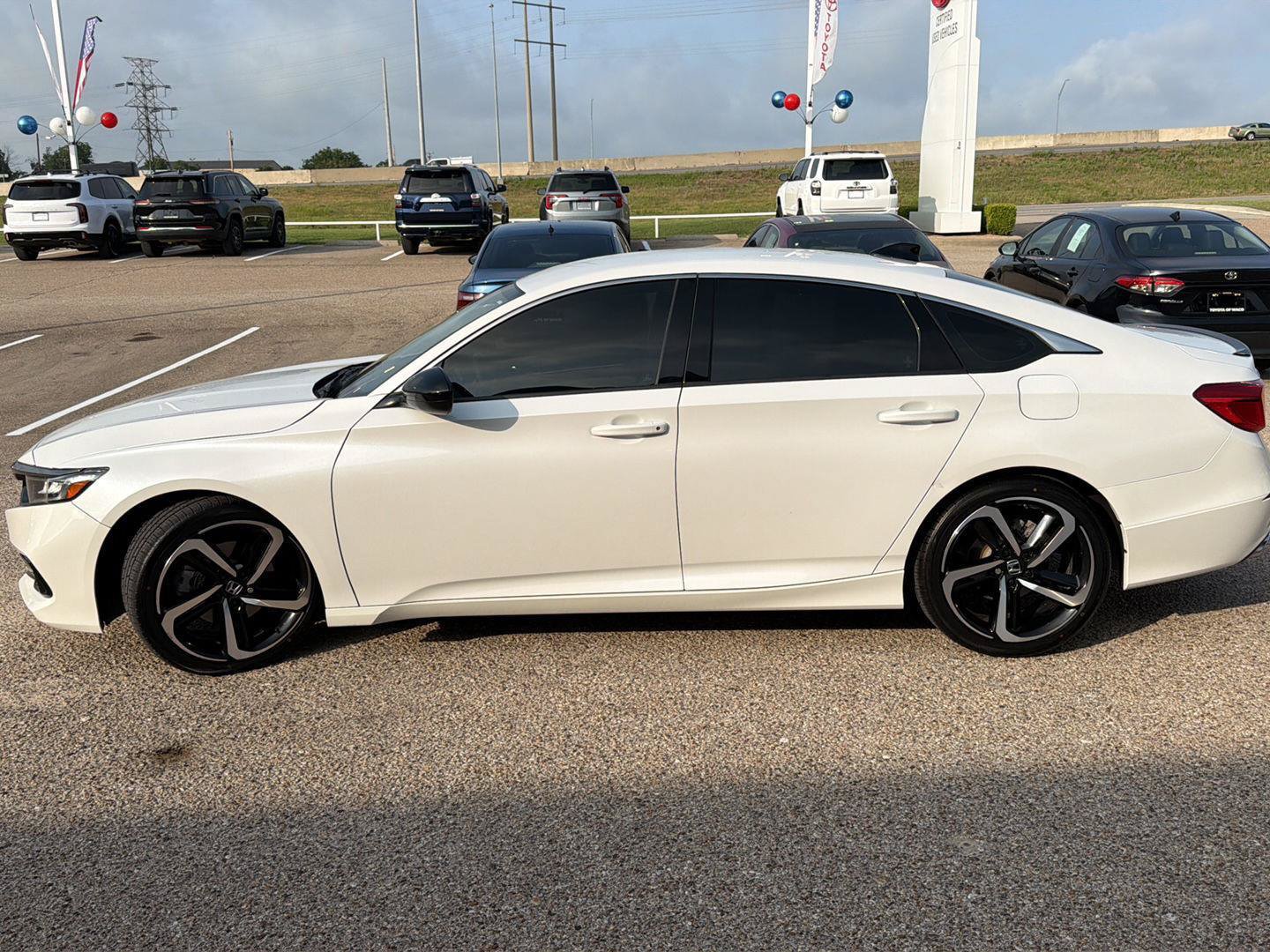 Used 2021 Honda Accord Sport image 6