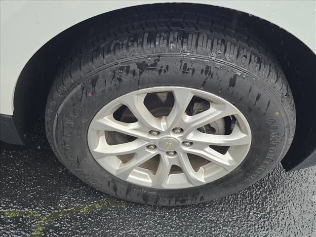 Used 2021 Chevrolet Equinox LT w/ LPO, Cargo Package image 30