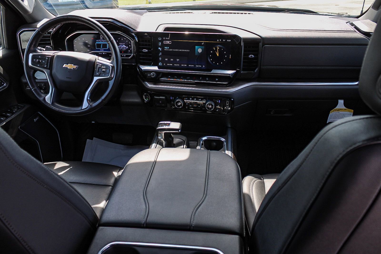 Used 2023 Chevrolet Silverado 1500 LTZ w/ LTZ Convenience Package II image 11