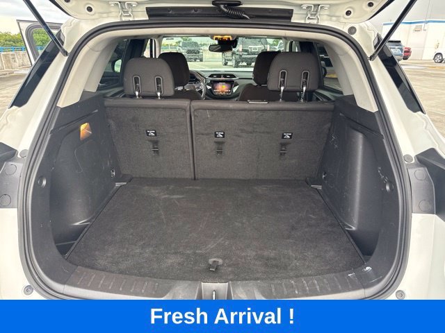 Used 2023 Chevrolet TrailBlazer LT w/ Convenience Package FWD image 4