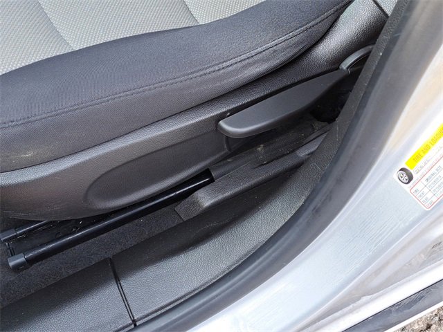 Used 2014 Chevrolet Cruze LS image 21