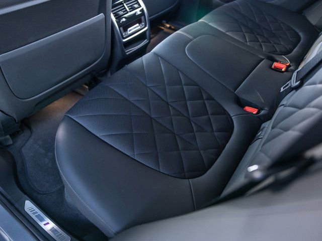 Used 2024 BMW X5 sDrive40i w/ M Sport Package image 37