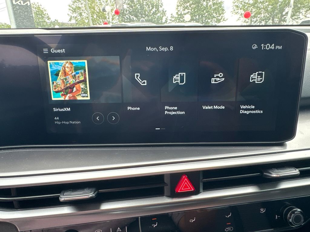 New 2025 Kia Sorento LX image 28