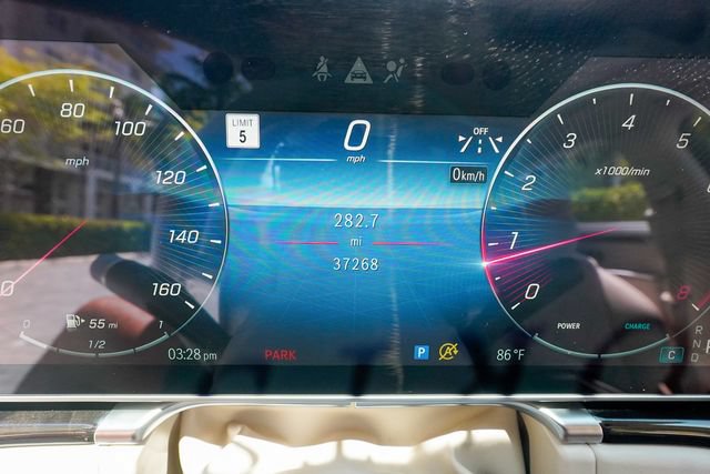 Used 2023 Mercedes-Benz Maybach S 580 4MATIC image 65