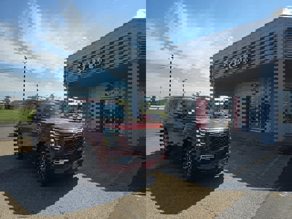 New 2026 Nissan Armada SL w/ Captain's Chari Seat Package image 1