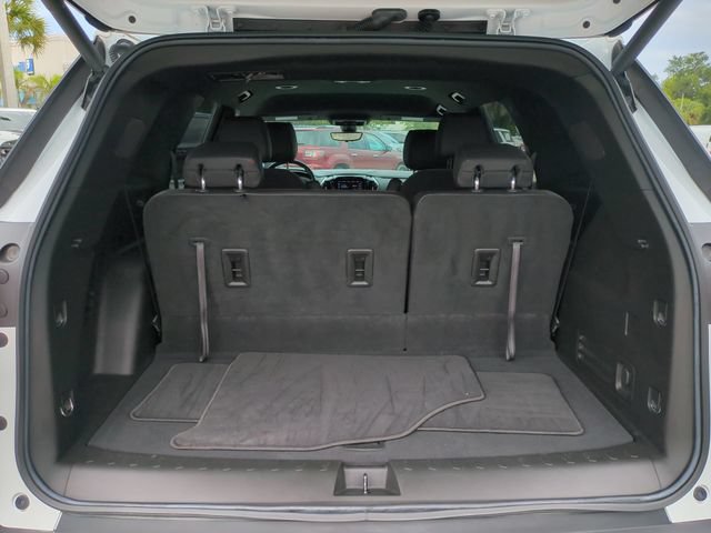 Used 2023 Chevrolet Traverse RS FWD image 14